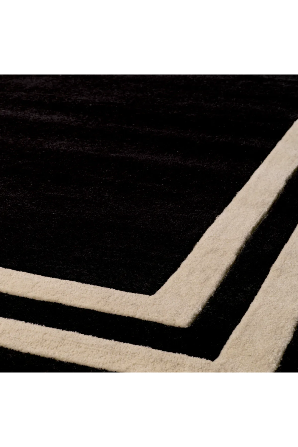 Black Carpet 7' x 10' | Eichholtz Celeste | Oroa.com