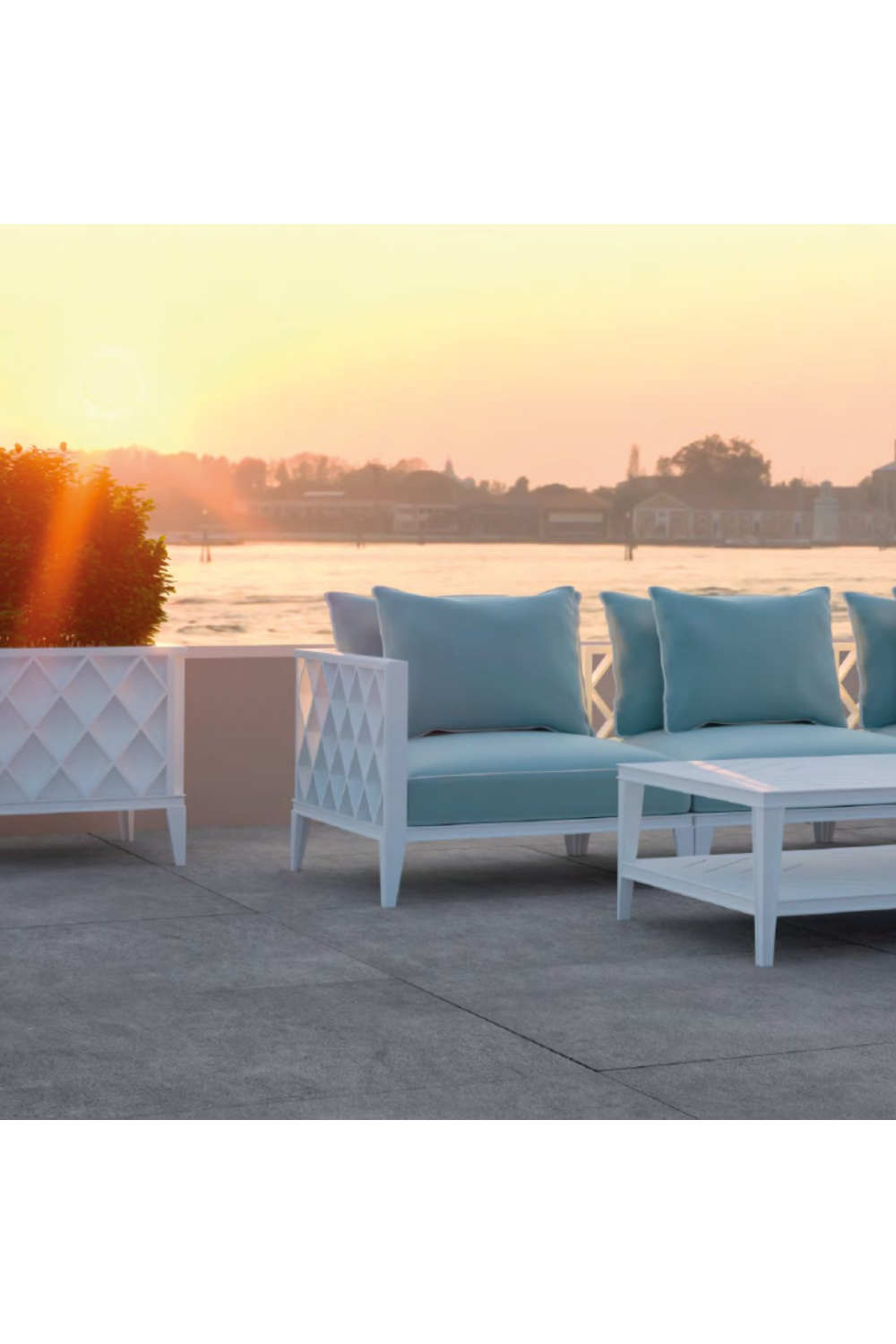 Outdoor Planter | Eichholtz Ocean Club | Oroa.com
