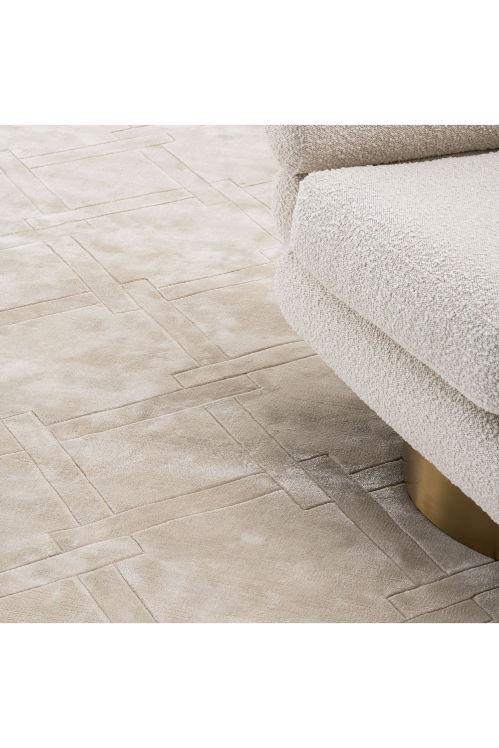 Hand Woven Plush Silver Sand Carpet | Eichholtz La Belle| Oroat.com