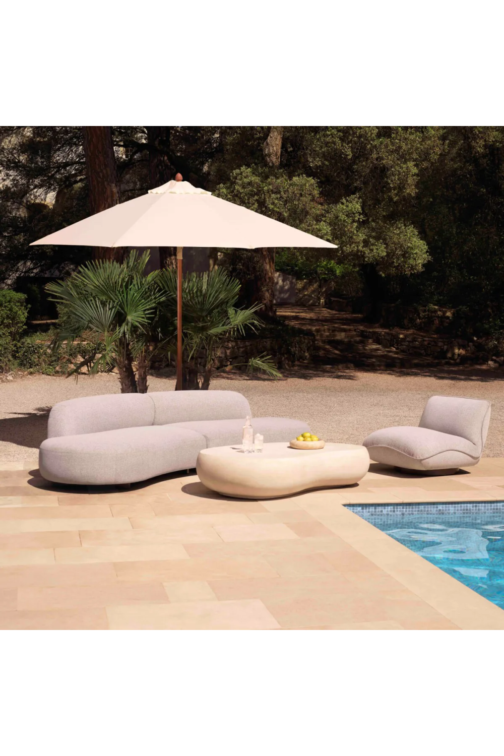 Bean Shaped Outdoor Coffee Table | Eichholtz Prime | Oroa.com