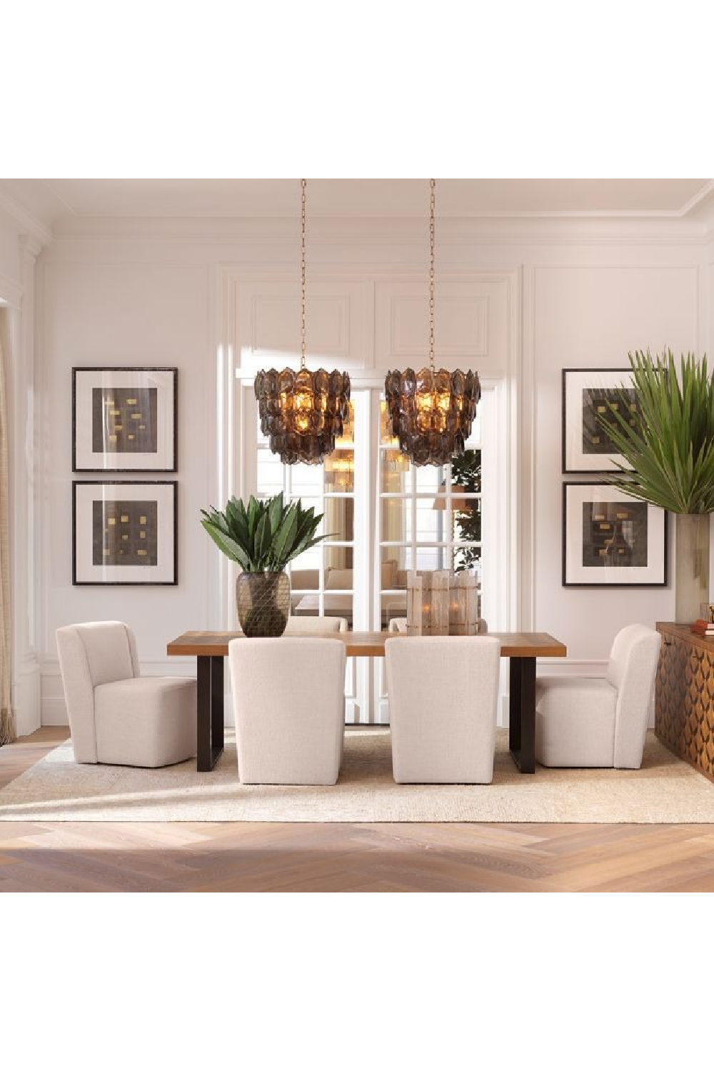 Handcut Patterned Glass Vase | Eichholtz Tarano | Oroa.com