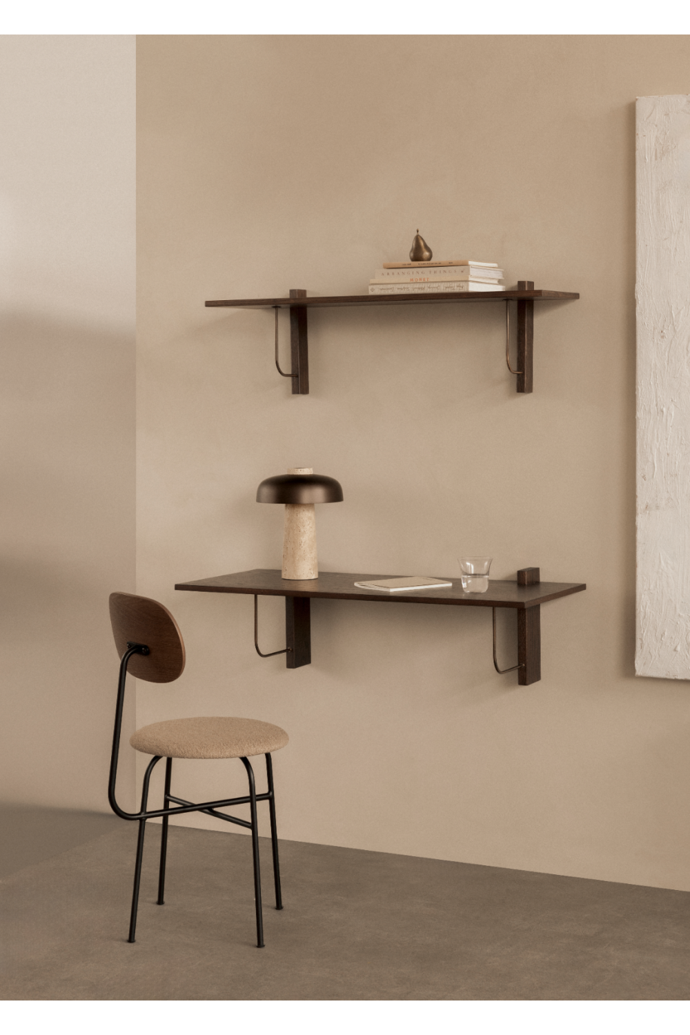Solid Oak Wall-Hung Desk | Audo Copenhagen Corbel | Oroa.com
