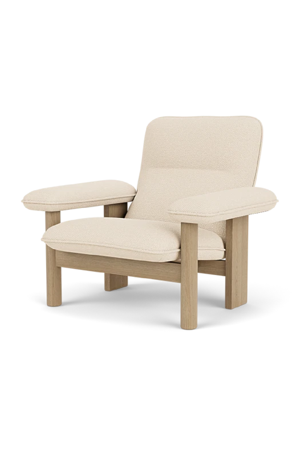 Upholstered Textile Lounge Chair | Audo Copenhagen Brasilia | Oroa.com