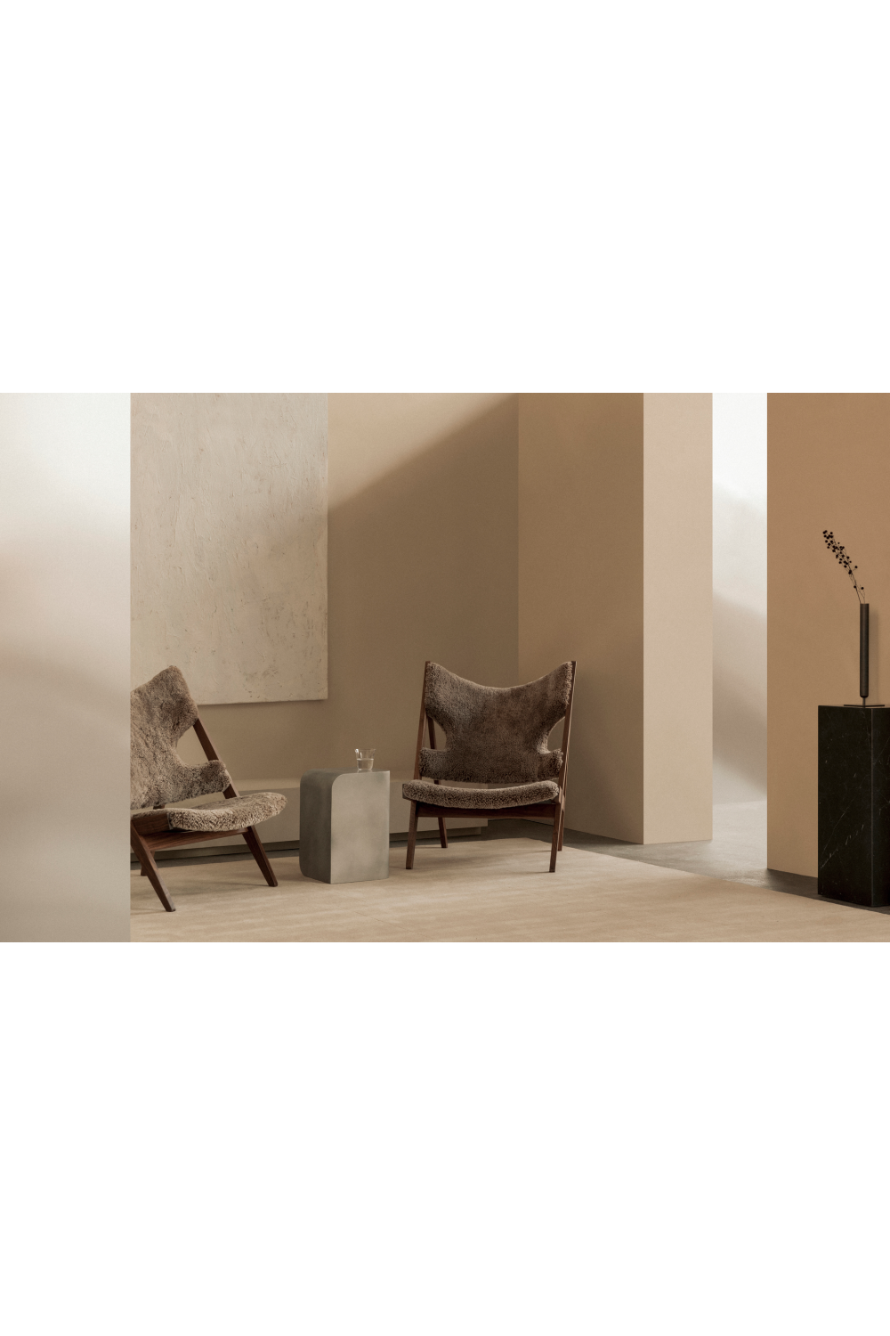 Sheepskin Lounge Chair | Oroa.com