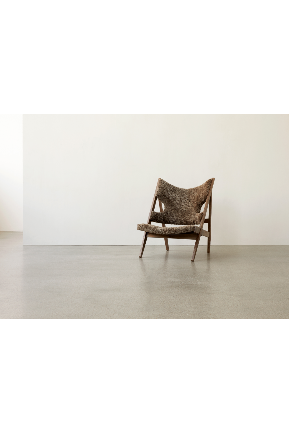 Sheepskin Lounge Chair | Oroa.com