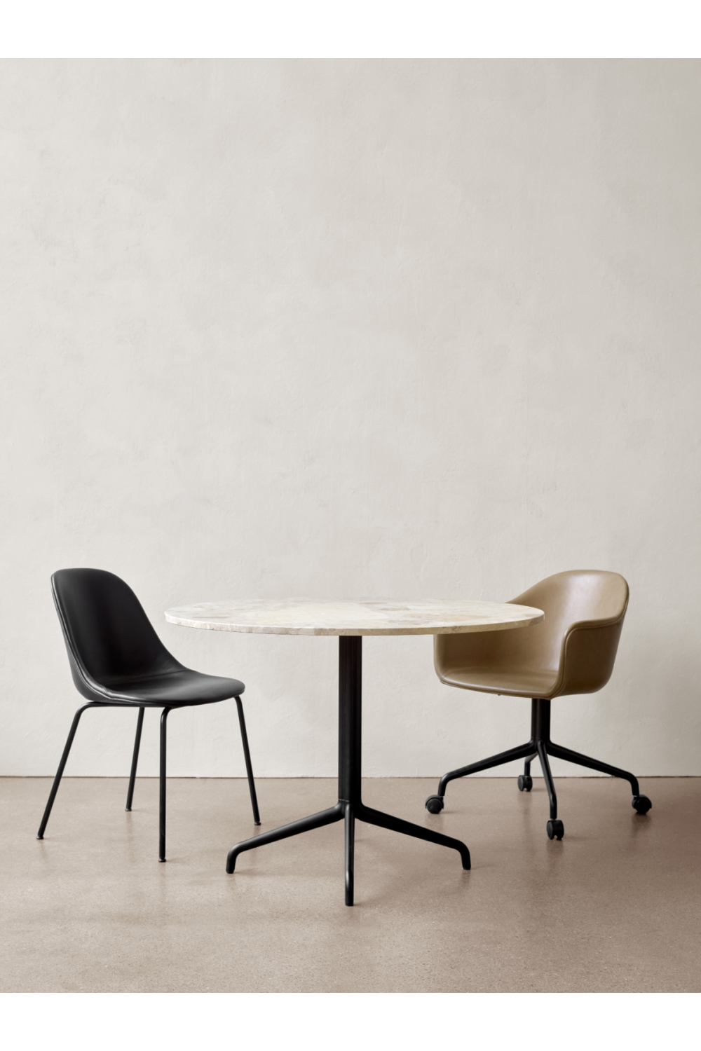 Black Side Dining Chair | Audo Copenhagen Harbour | Oroa.com