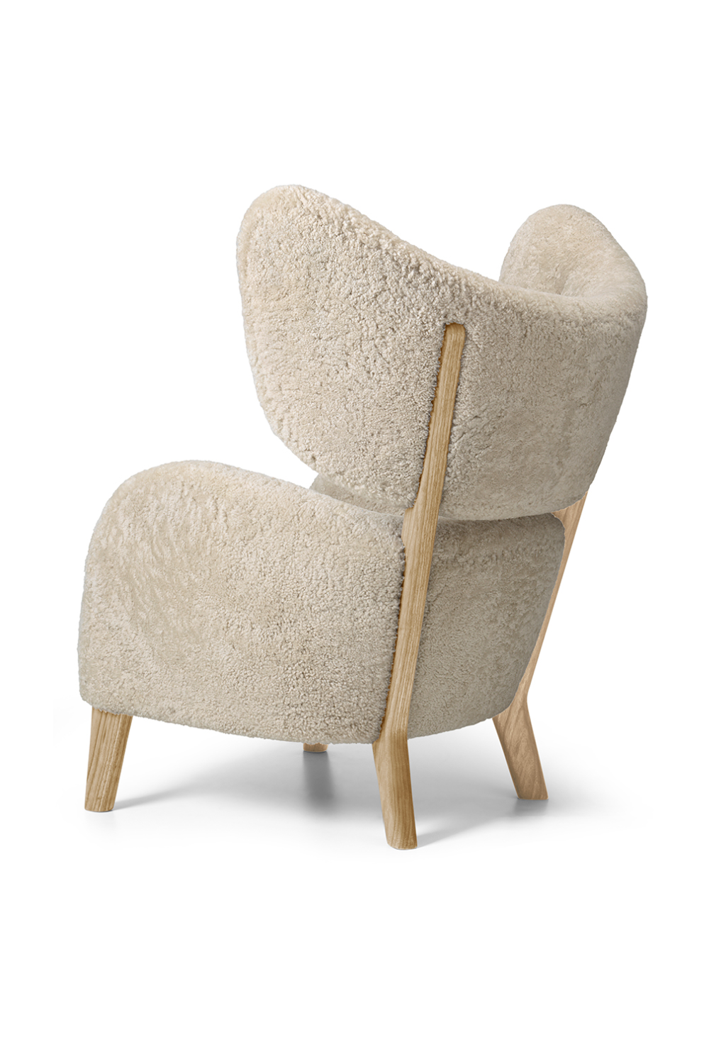 Modern Wingback Lounge Chair | Audo Copenhagen My Own Chair | Oroa.com