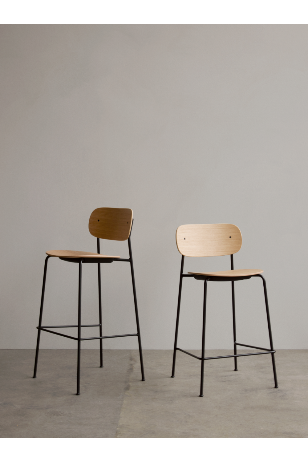 Oak Veneer Bar Chair | Audo Copenhagen Co | Oroa.com
