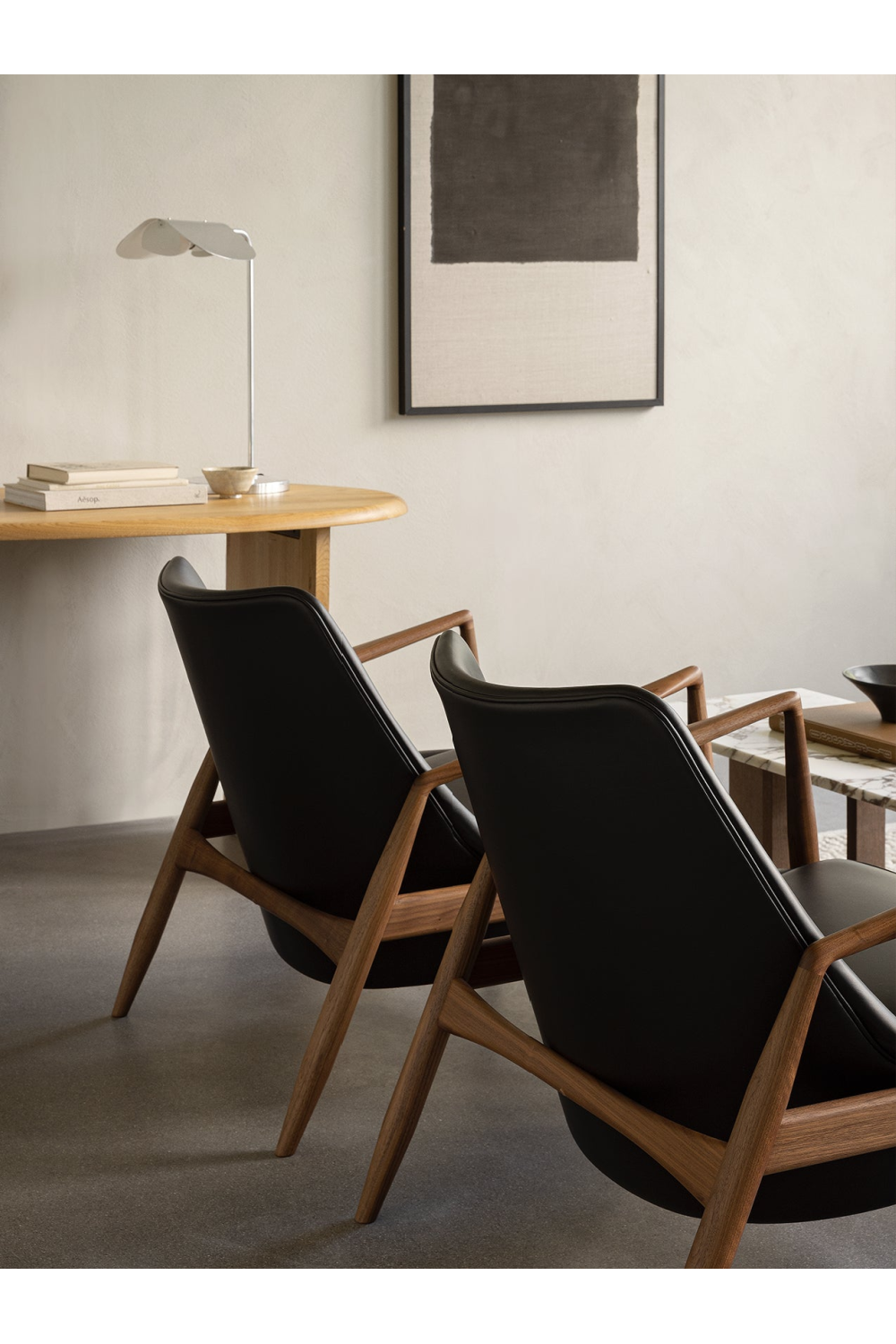 Low-Back Upholstered Lounge Chair | Audo Copenhagen The Seal | Oroa.com