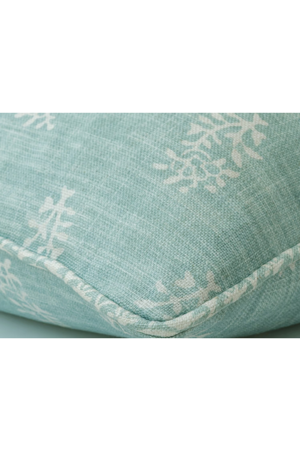 Floral Linen Cushion | Andrew Martin Thyme | Oroa.com