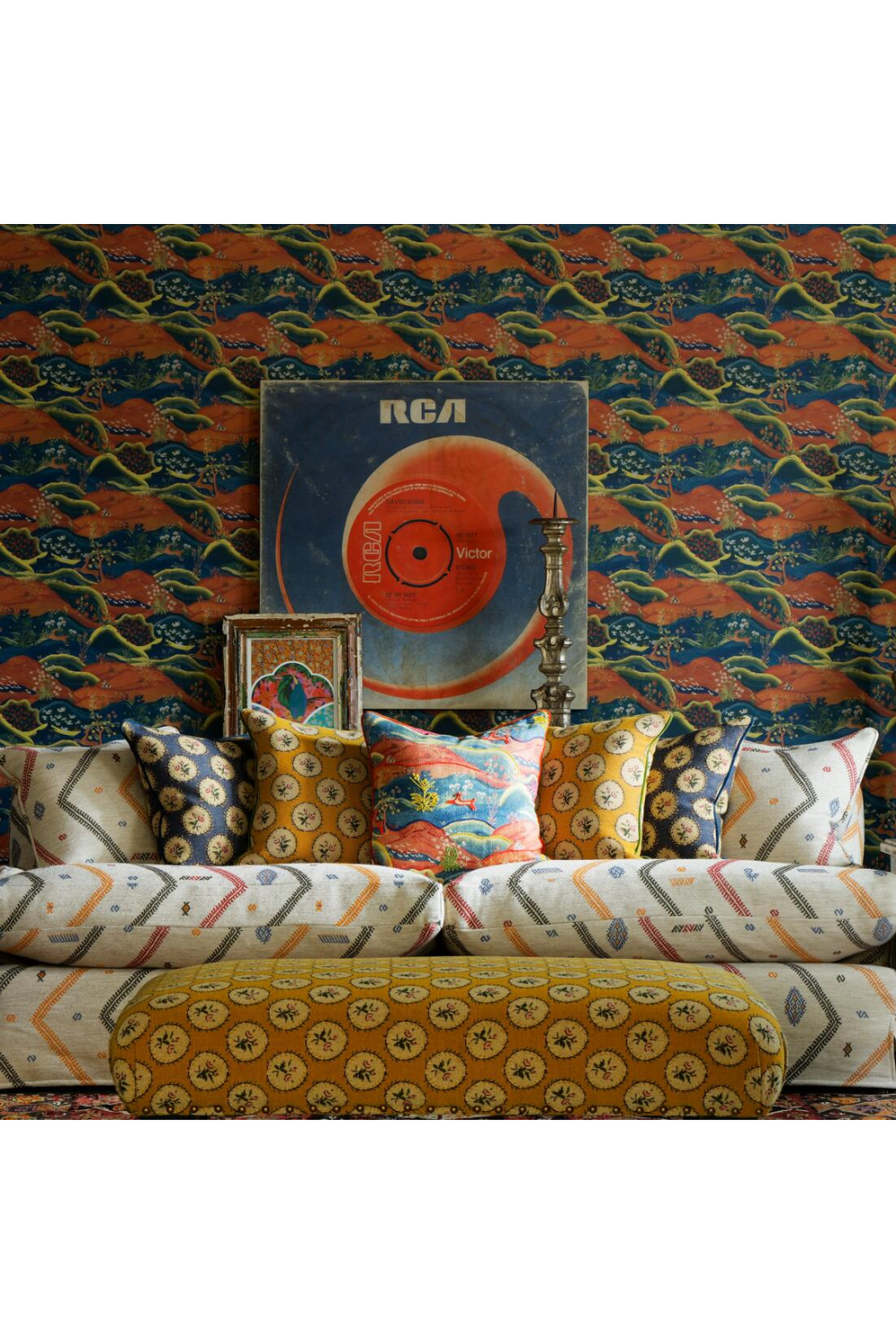 Floral Medallion Woven Cushion | Oroa.com