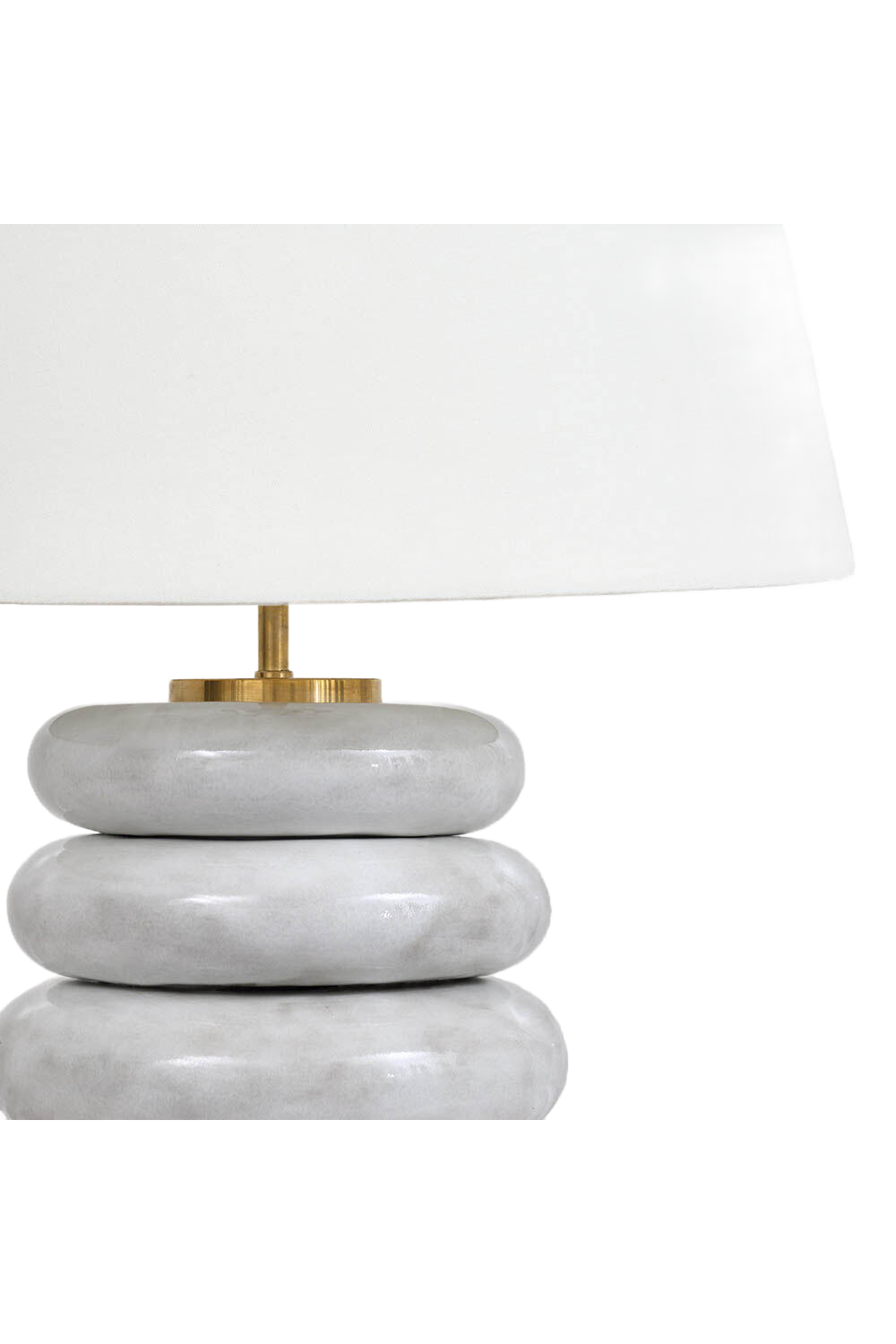 Antiqued Ceramic Table Lamp | Andrew Martin Phoebe | Oroa.com