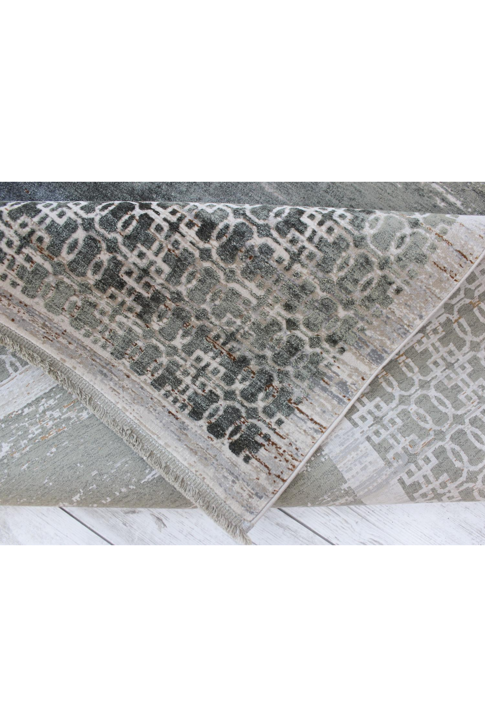 Gray Chain-Link Persian Rug | Andrew Martin Zahra | Oroa.com