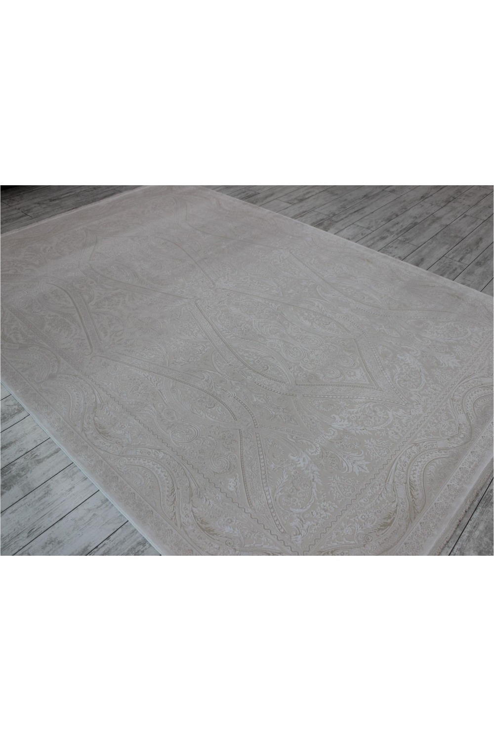 Woven Persian Rug | Andrew Martin Avalee | Oroa.com