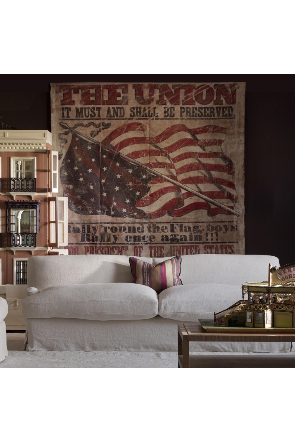 Beige Linen Curved Sofa | Andrew Martin Lady May | Oroa.com