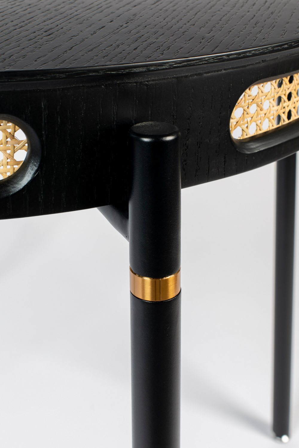 Rattan Boarder Dining Table | Bold Monkey Don't Stop The Webbing | Oroa.com