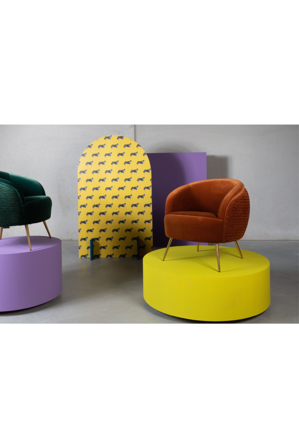 Wrinkled Velvet Lounge Chair | Bold Monkey So Curvy | Oroa.com