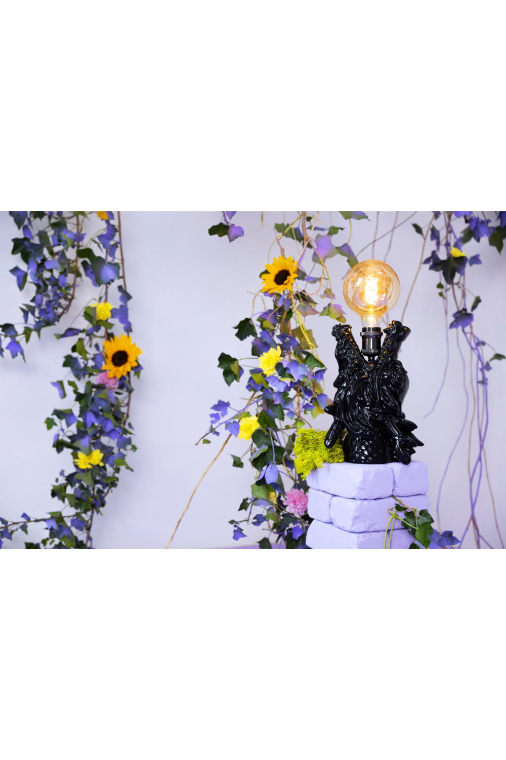 Black Sculptural Table Lamp | Bold Monkey Dragonized Bastard | OROA.com