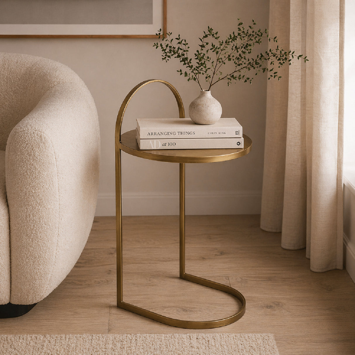 U Base Metal End Table | Oroa.com