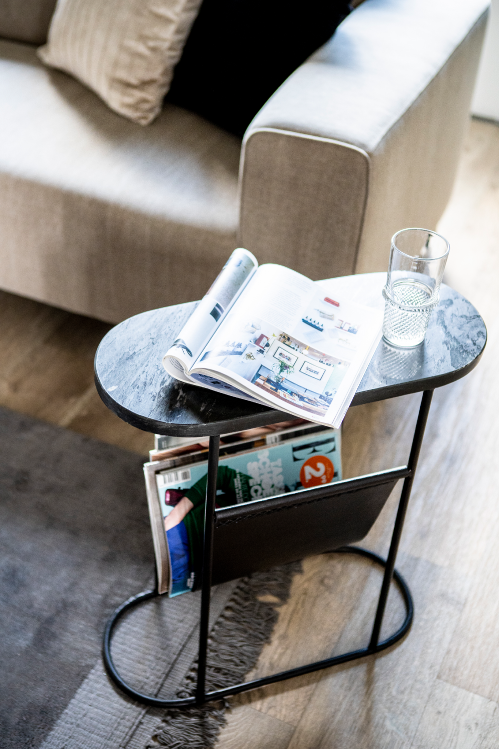 Black Magazine Rack End Table | By-Boo Daily | OROA.com