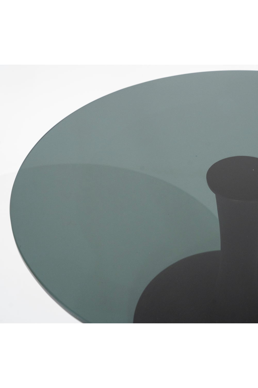 Round Glass Pedestal Coffee Table S | By-Boo Boogie | OROA.com