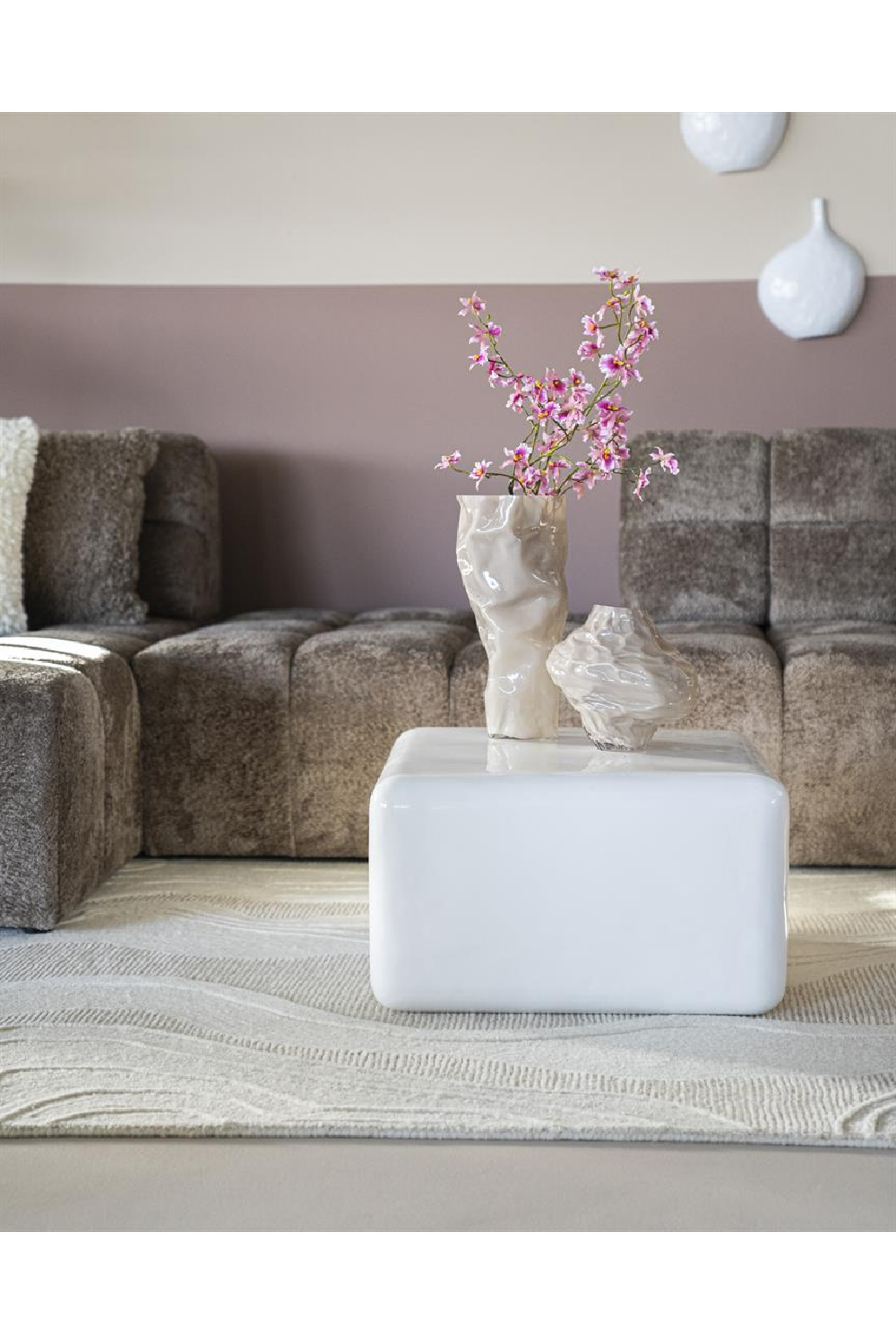 White Swirl Wool Carpet | Oroa.com