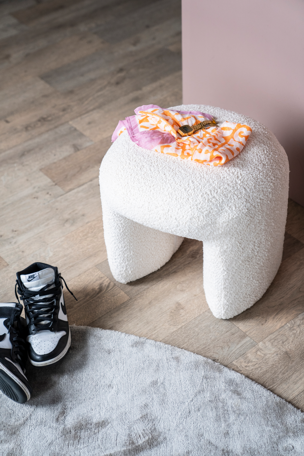 Upholstered Modern Stool | By-Boo Sahi | Oroa.com