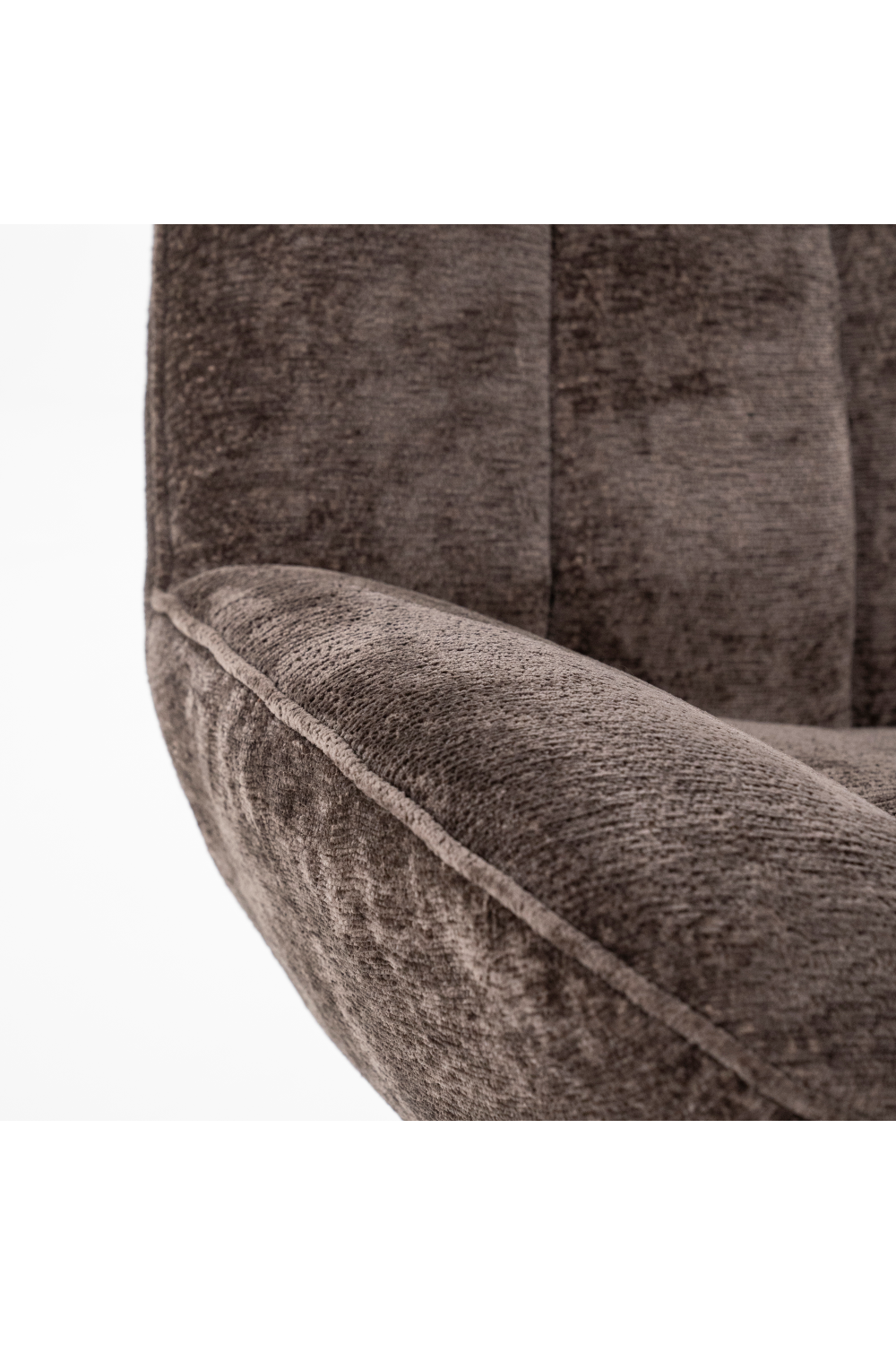 Modern Swivel Lounge Chair | By-Boo Derby | OROA.com