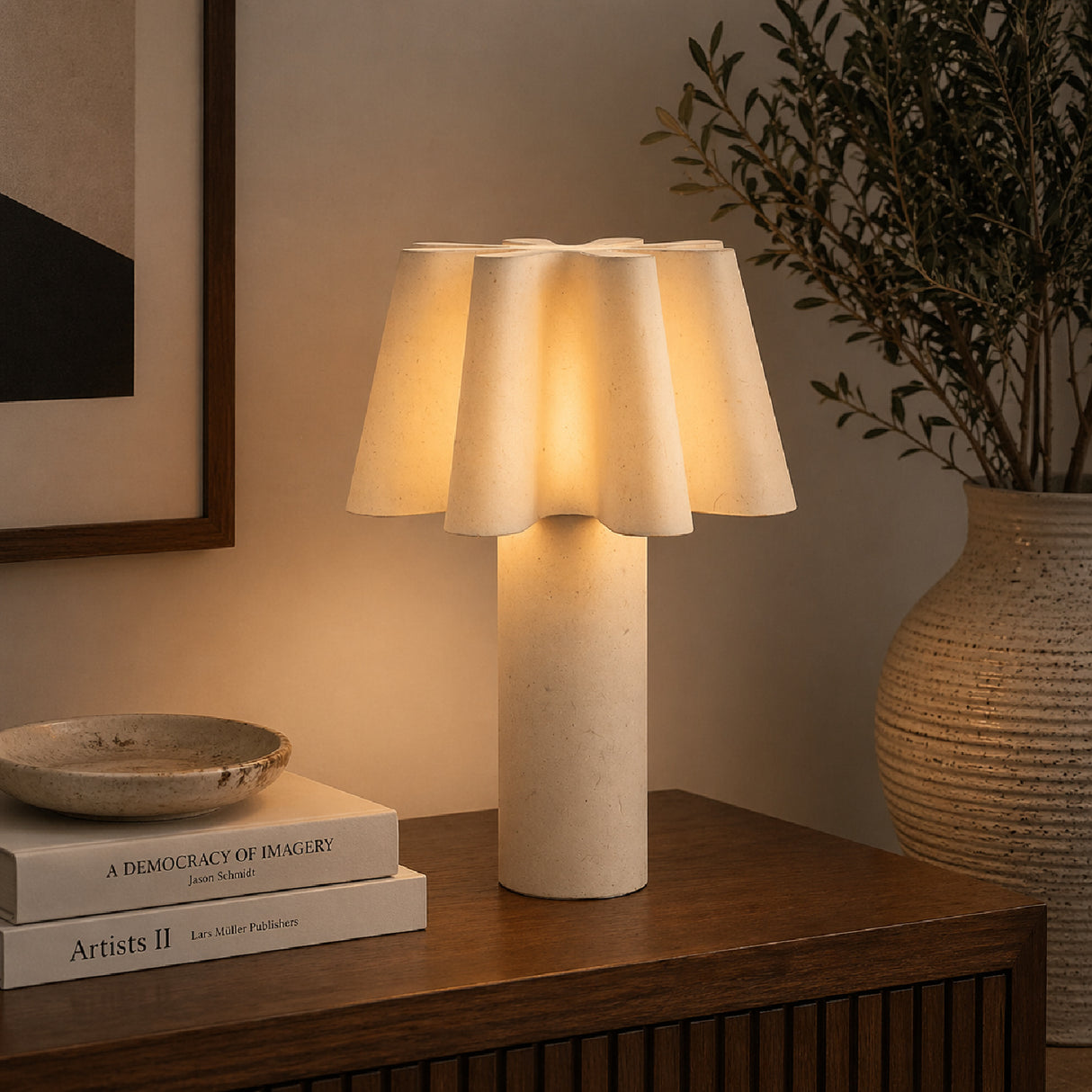 White Wavy Table Lamp | Oroa.com