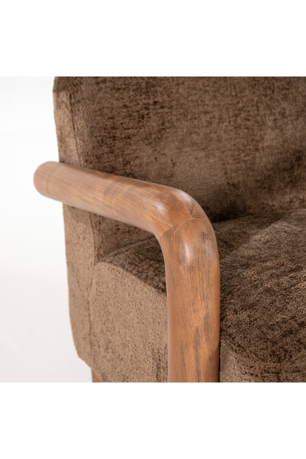 Wood-Framed Lounge Chair | Oroa.com