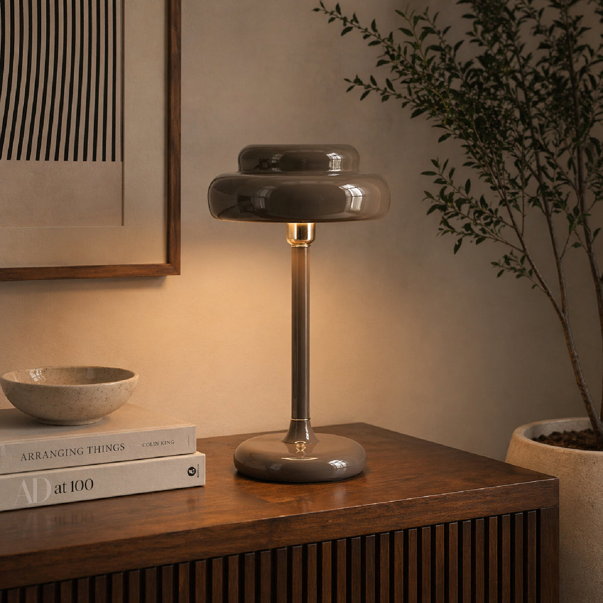 Glazed Iron Table Lamp | Oroa.com
