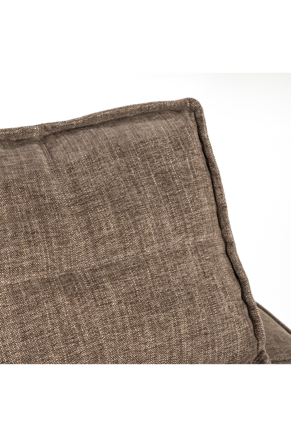 Square-Tufted Beige Lounge Chair | Oroa.com
