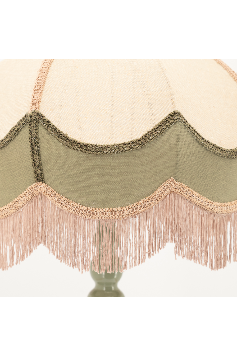 Jute Fringed Floor Lamp | Oroa.com