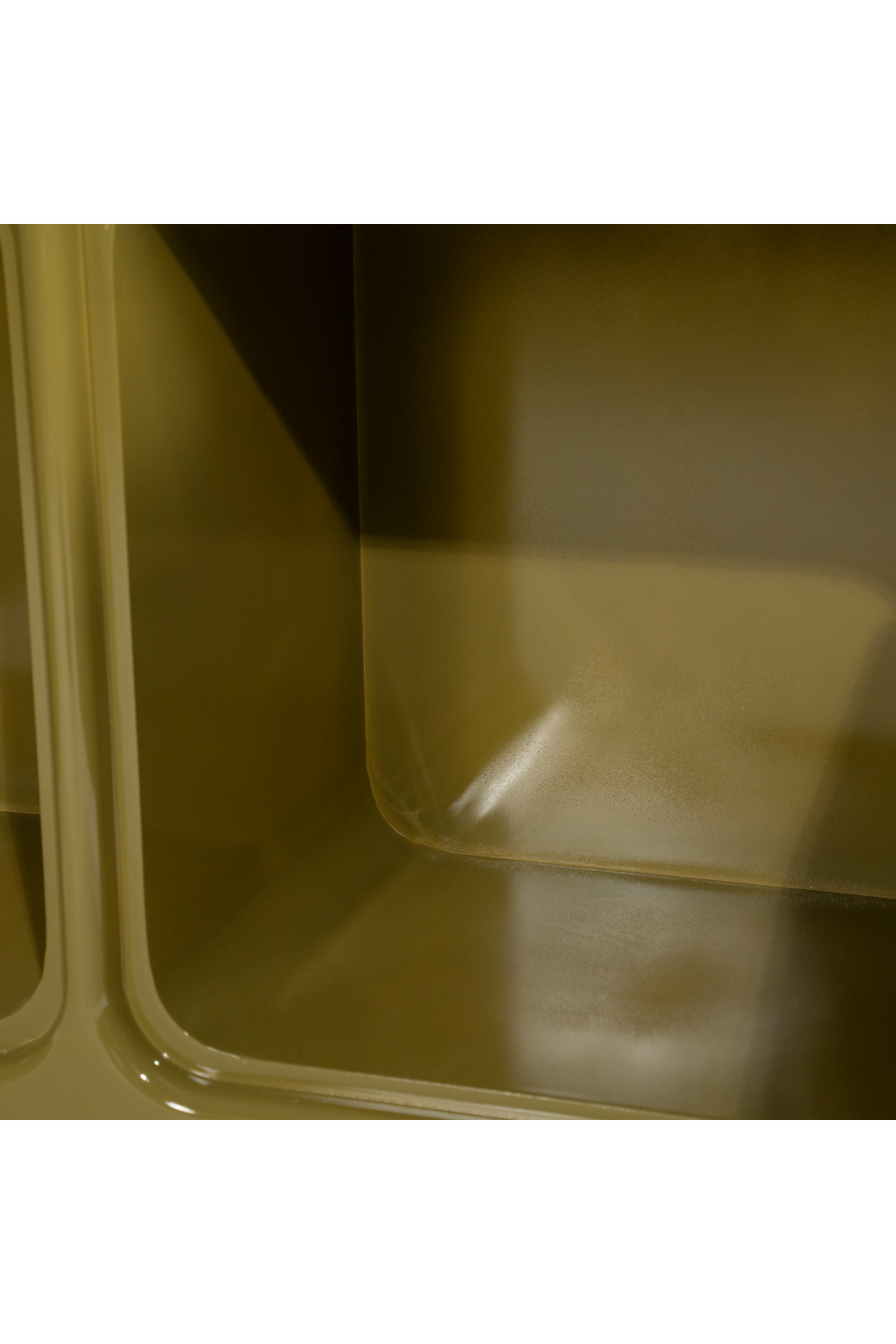 High-gloss 2-Door Dresser | By-Boo Gubby | Oroa.com