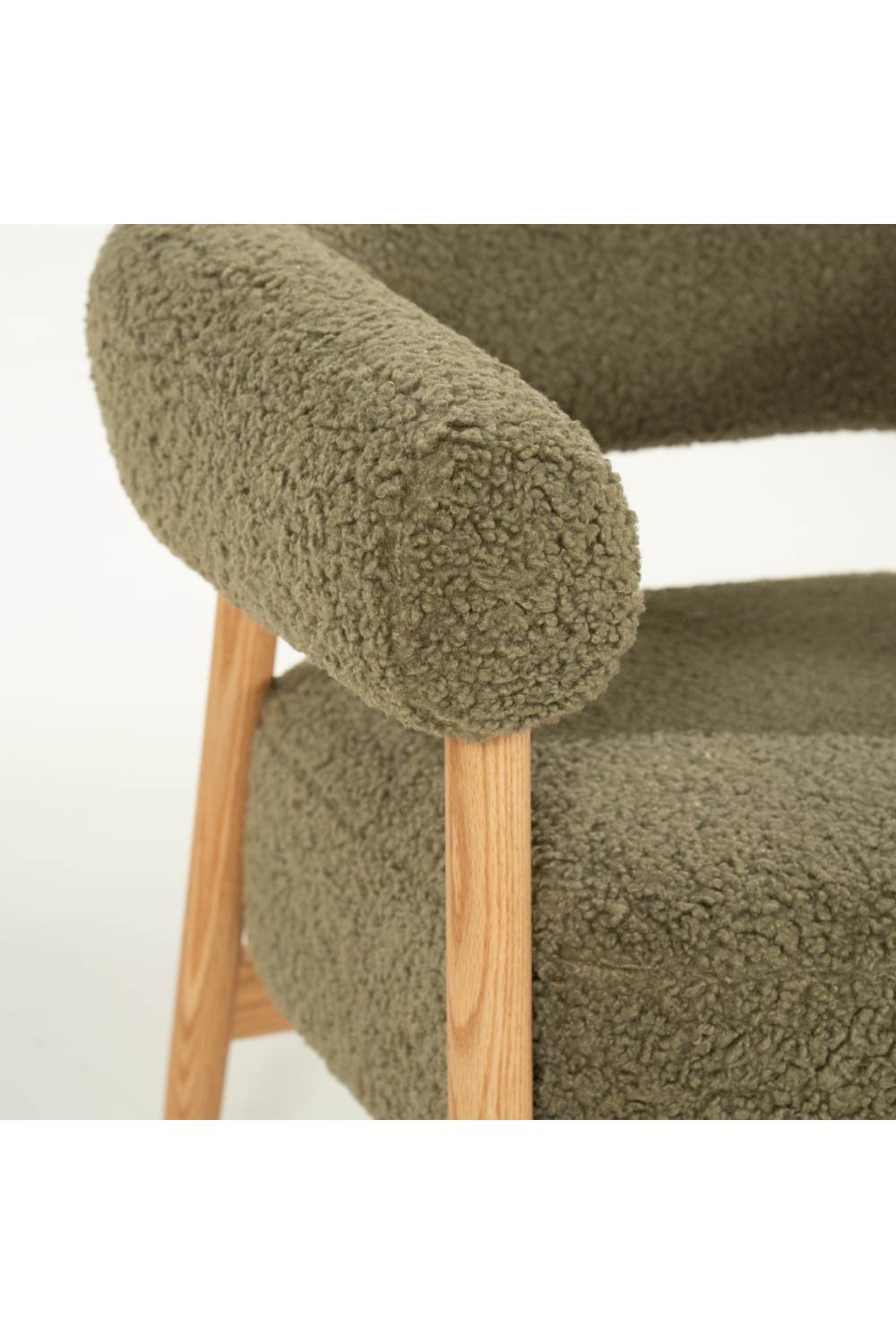 Oak Framed Curve Lounge Chair | Oroa.com