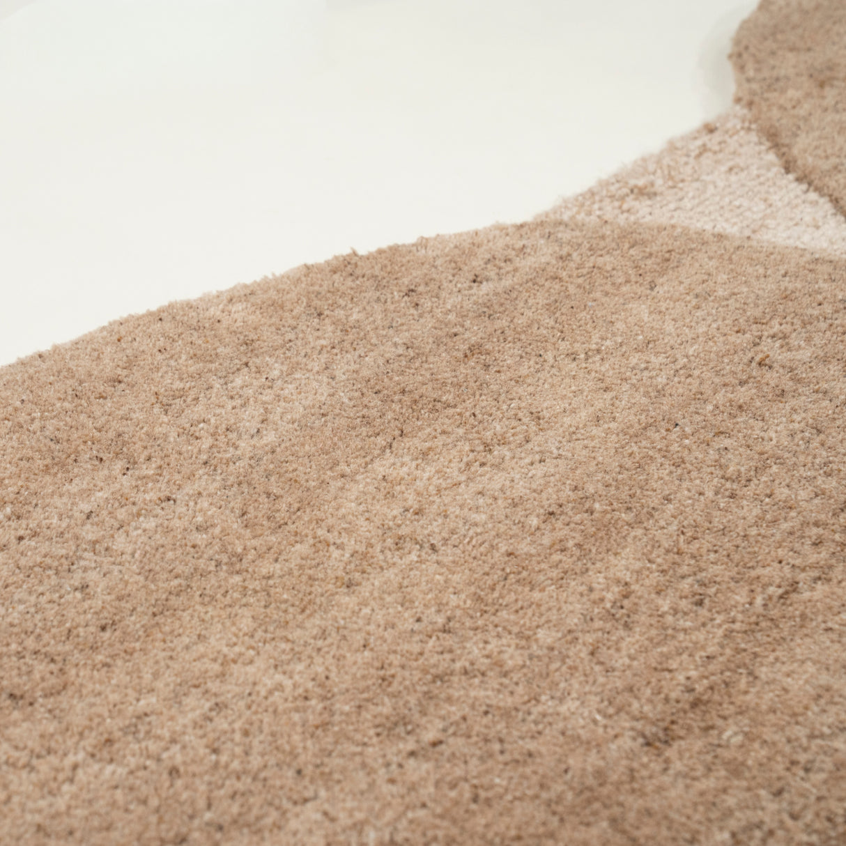 Modern European furniture - Organic Hand-tufted Wool Carpet 6' x 9'5" - www.oroa.com | Oroa.com