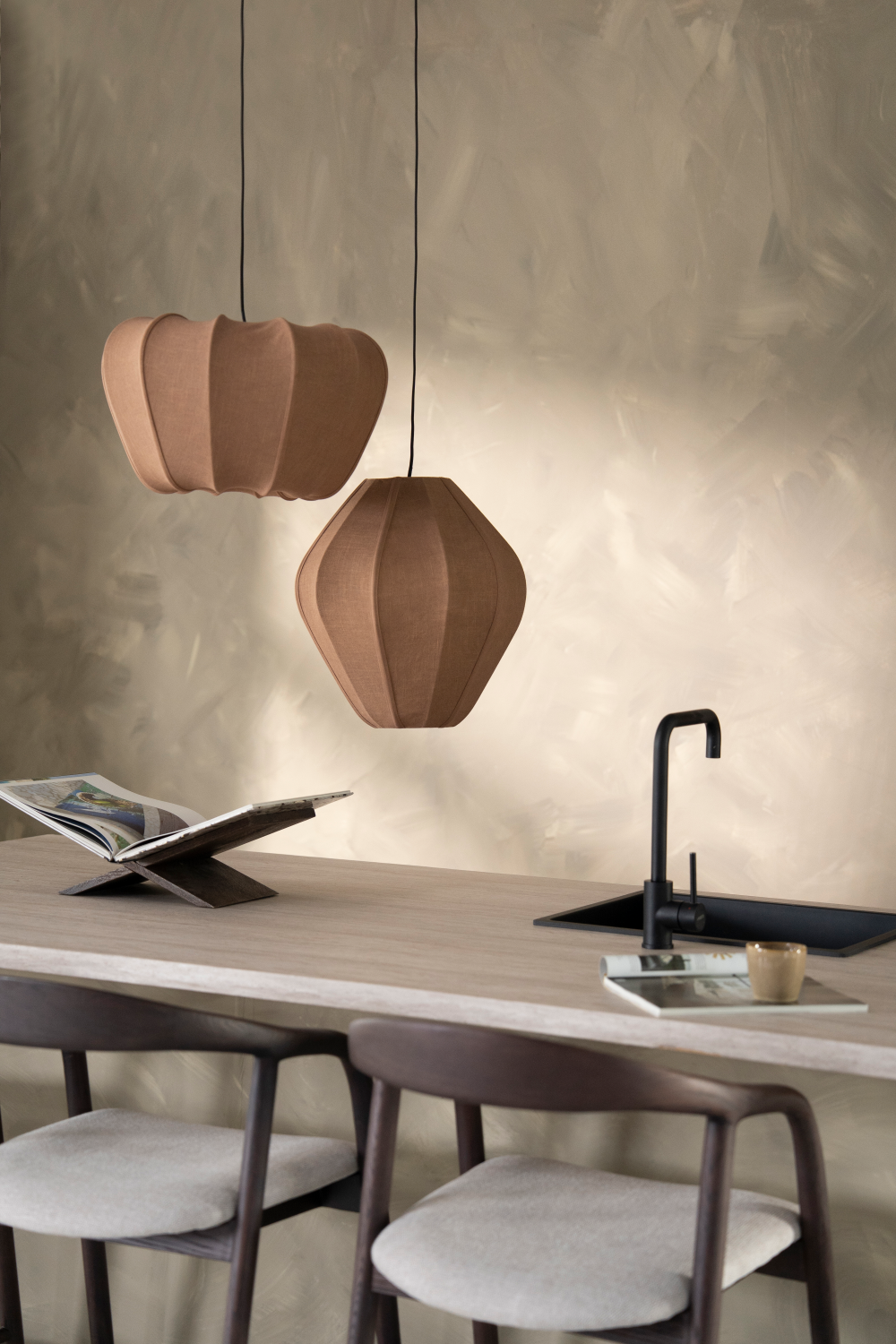 Modern furniture - Lobed Fabric Pendant Lamp - www.oroa.com | Oroa.com