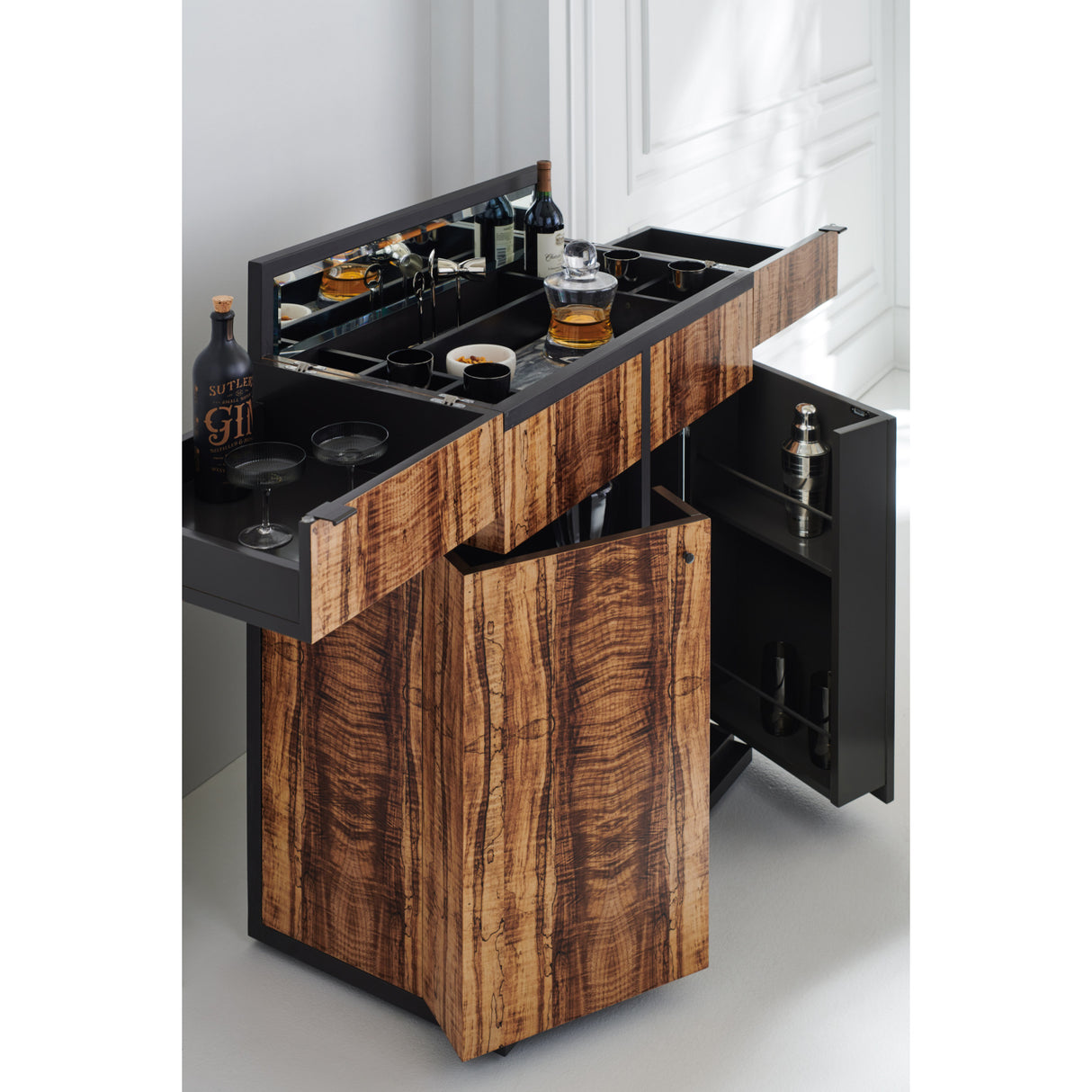 Flip-Top Mape Bar Cabinet | Oroa.com