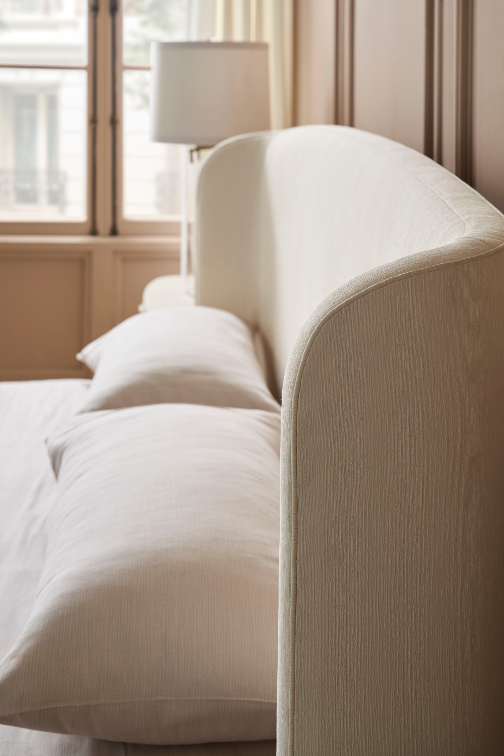 Ivory Ribbed Bed | Caracole Soft Embrace | Oroa.com