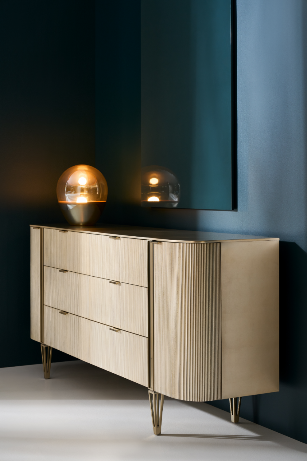 Fluted Front 6-Drawer Dresser | Caracole Love At First Sight | Oroa.com