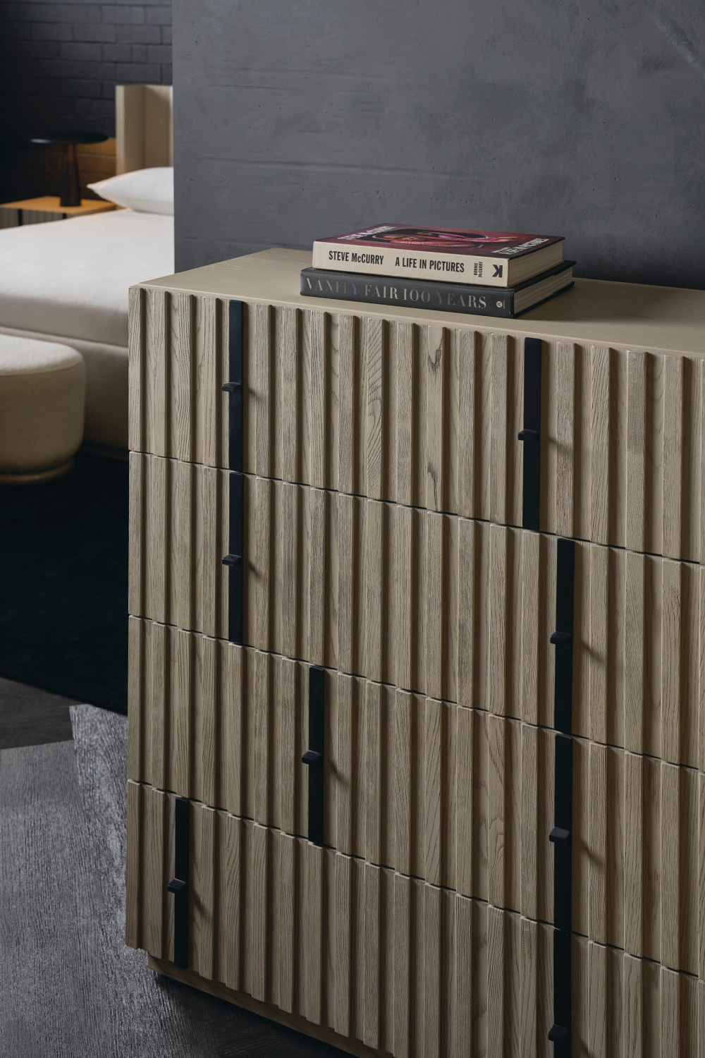 Taupe Slatted Oak 4-Drawer Chest | Oroa.com