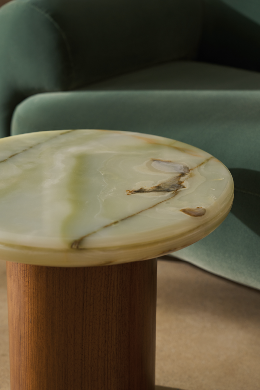 Green Onyx Accent Table | Caracole Cape Verde | Oroa.com