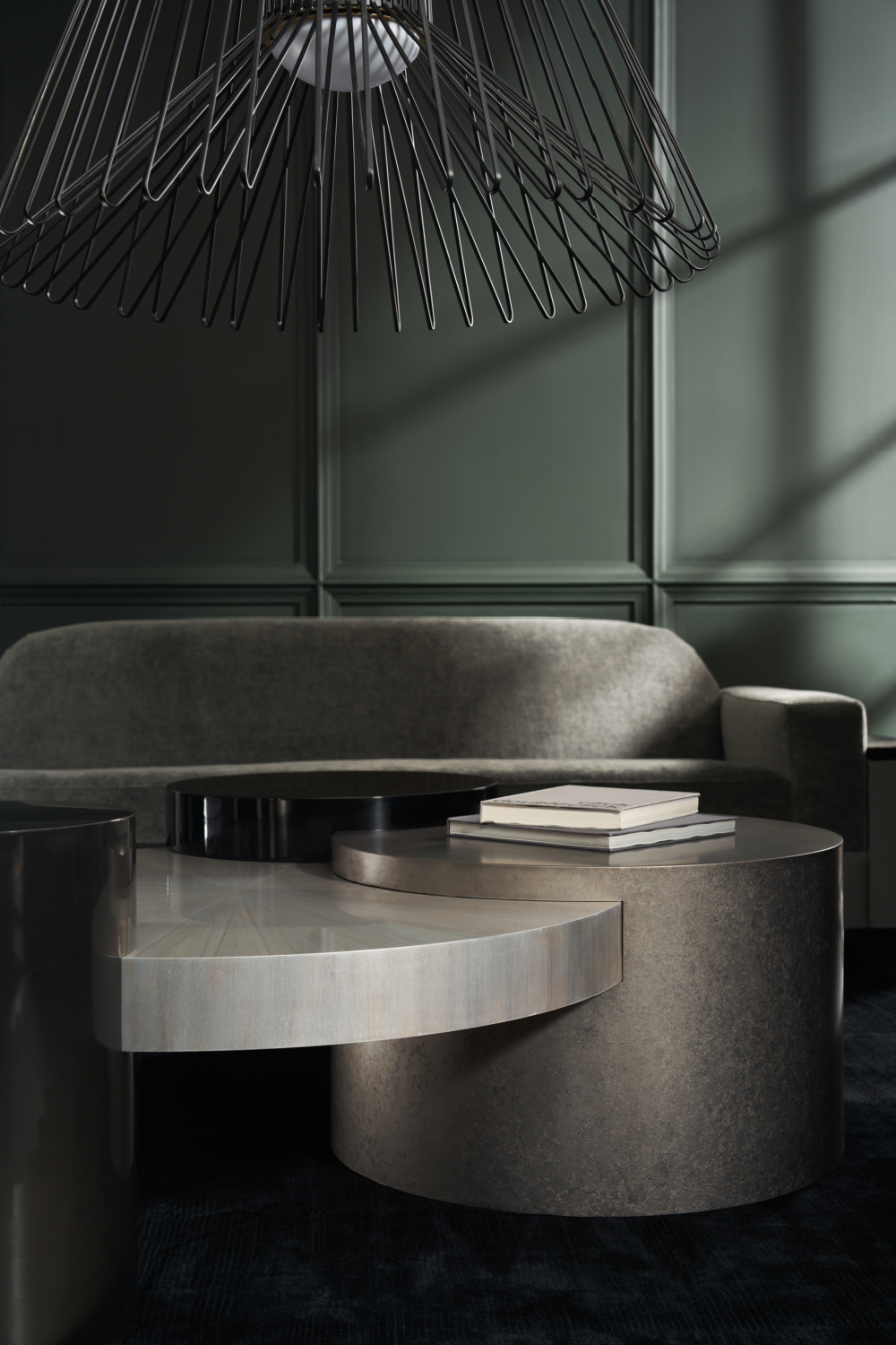 Geometrical Modern Cocktail Table | Caracole Constellation | Oroa.com