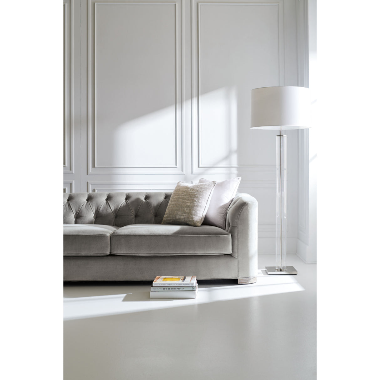 Gray Tufted Sofa | Oroa.com