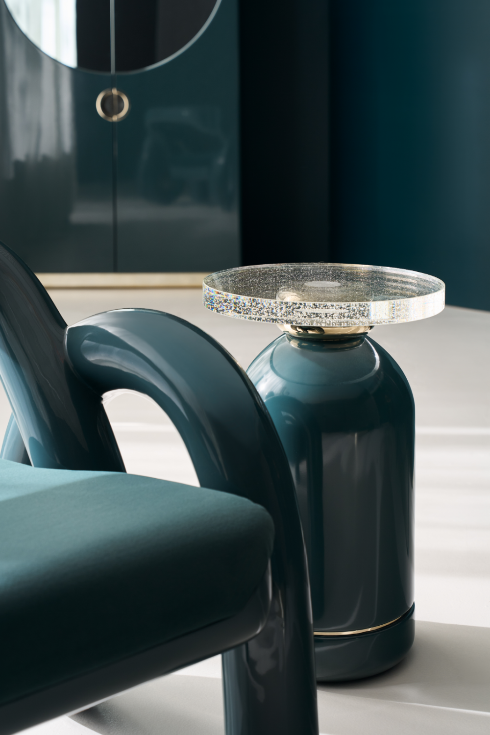 Glossy Twisted Accent Chair | Caracole Gelee | Oroa.com