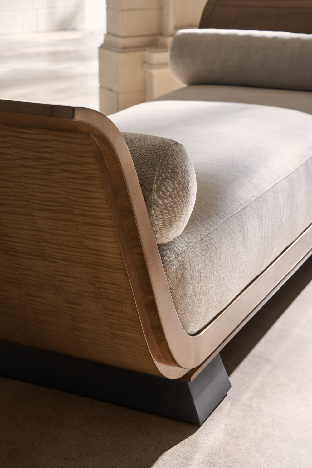 Modern Cushioned Divan Sofa | Caracole Infinity | Oroa.com