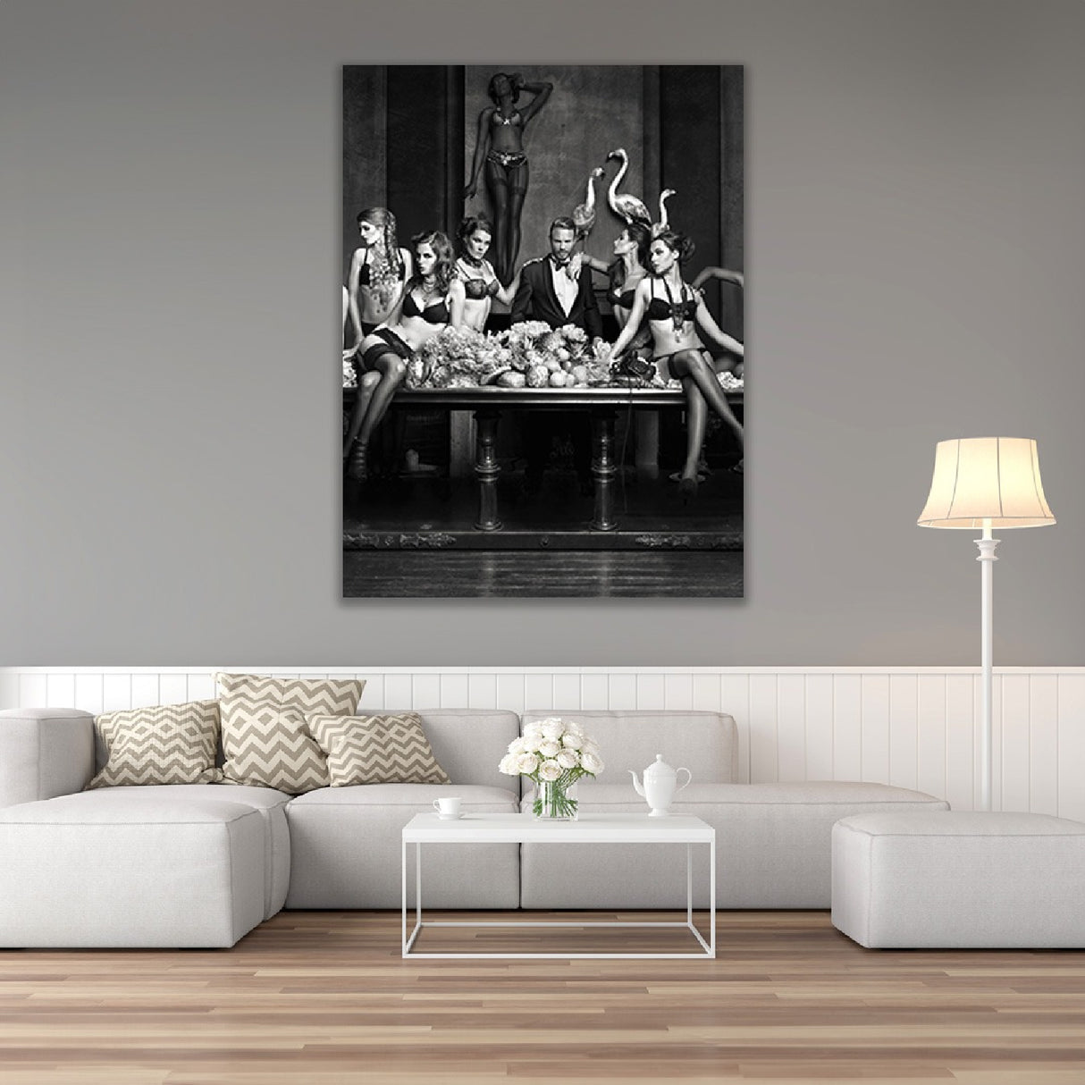 Monochromatic Bikini Ladies Photographic Art | Oroa.com