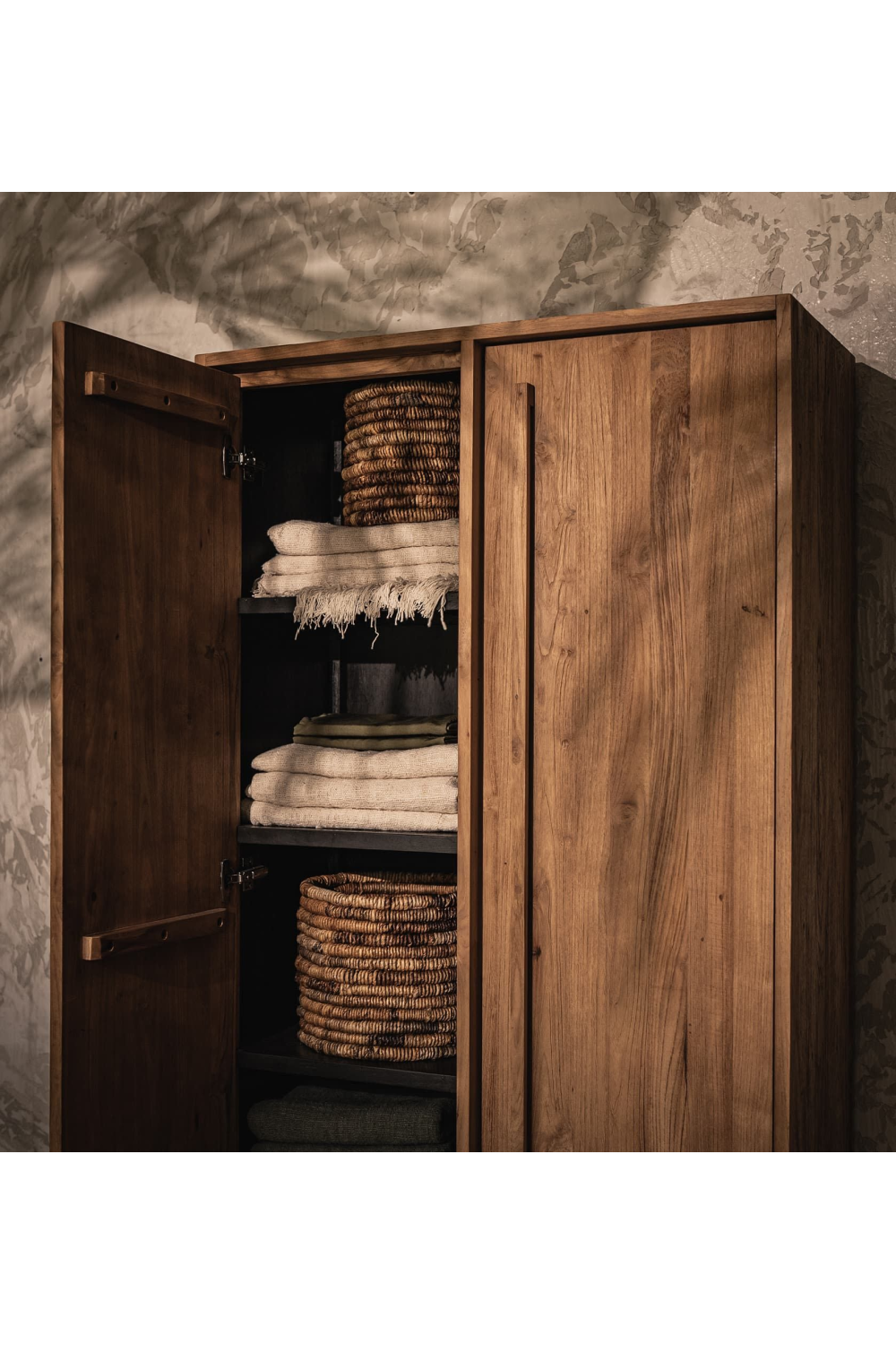 Wooden Cabinet With Lower Rack | dBodhi Outline | OROA.com