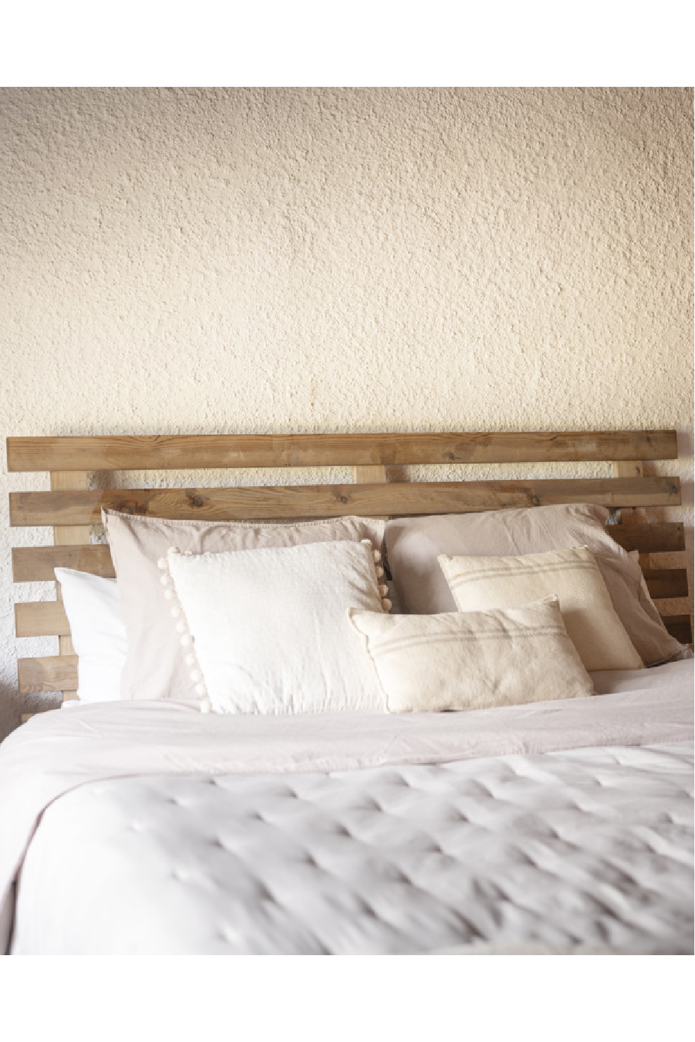 Slatted Wood Headboard | Decowood Bruma | Oroa.com