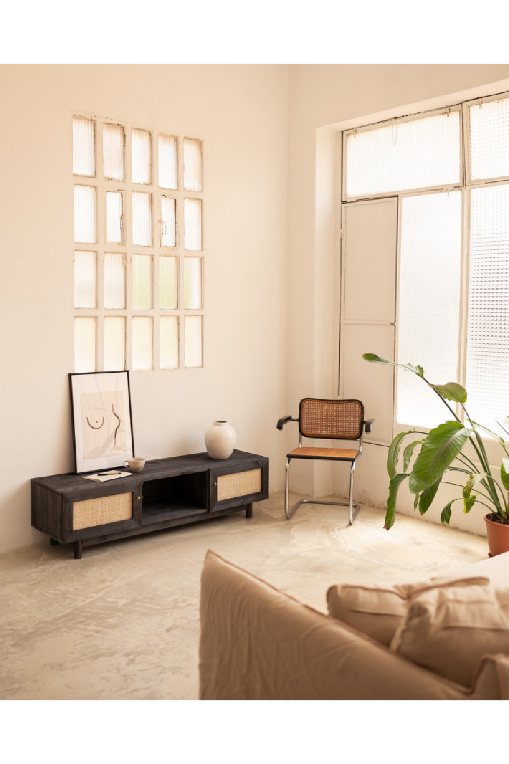 Rattan 2-Door Media Unit | Decowood Frida | Oroa.com